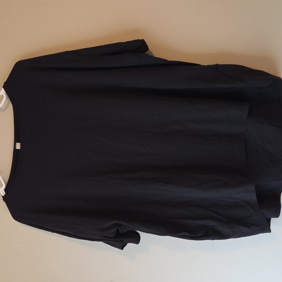 Lululemon Back In Action Tee - Picture 2 of 5